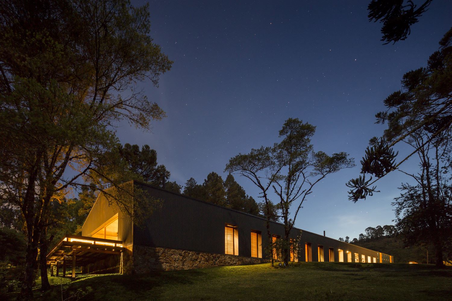 Aluguel casa de luxoSerra da Mantiqueira Villa 18